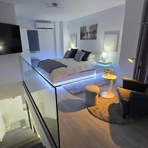  Сasa de vacaciones Biclahome Casa De Lujo De 2 Plantas Con Garage