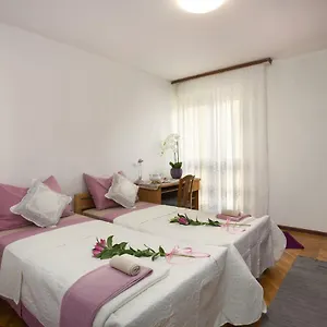 https://apartment-ana-darijo.splithotels.org